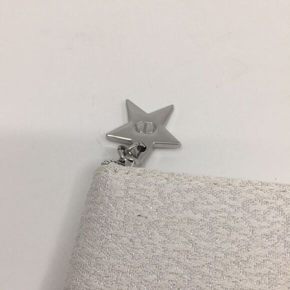 Dior Forever Glow Beauty Max Silver Makeup Pouch Clutch Star Zipper Pull - Picture 4 of 15